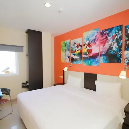 Sinar Sport Hotel Bengkulu Room photo